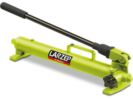 Larzep W21807, Two Speed, Hydraulic Hand Pump, 2,8 cm3 Oil Displacement per Stroke at 700 bar, 1800 cm3 Usable Oil, For use with Single Acting Cylinders